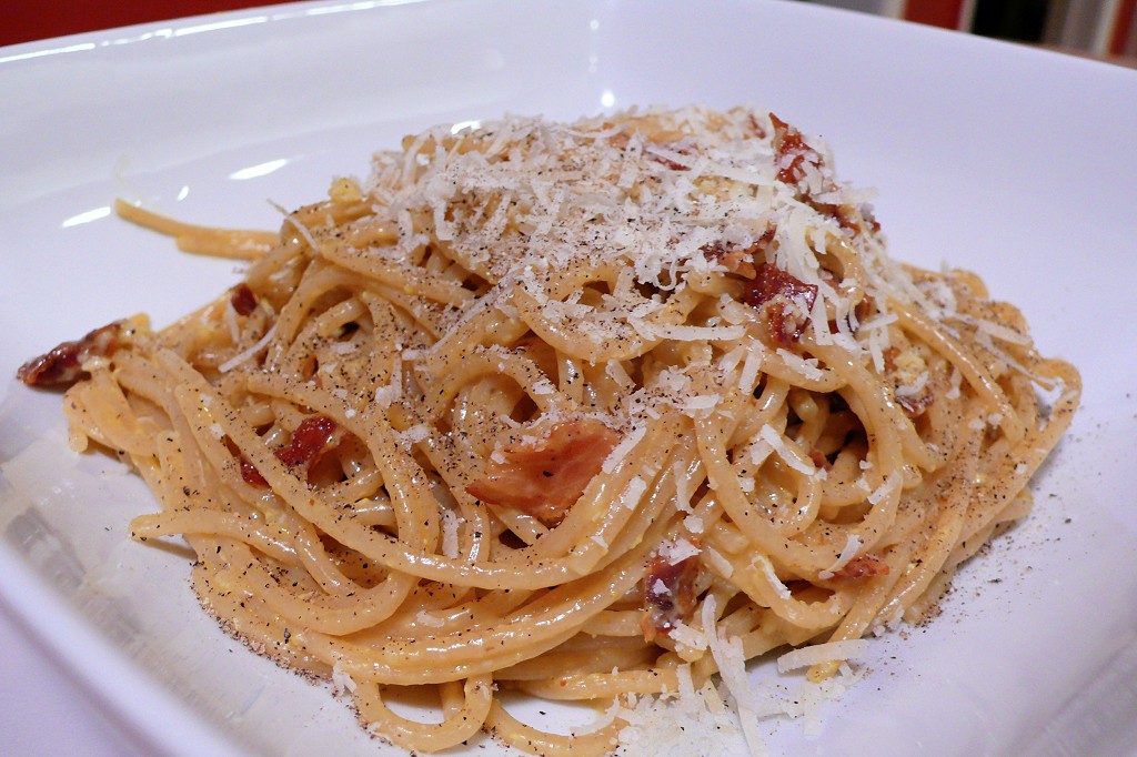 The pasta is a given when it comes to what to eat in Rome ... photo by CC user Ed Hawco via wikimedia commons